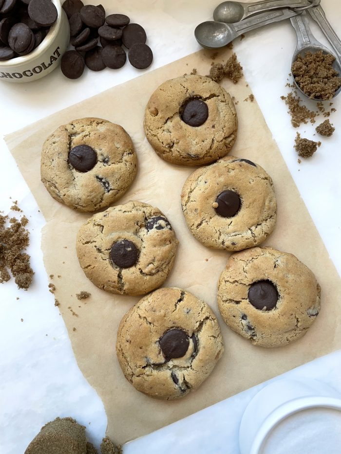 Dark Chocolate Walnut Cookie